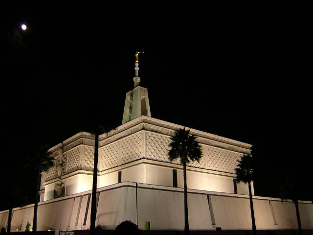 Cómo llegan los mormones a México? - ContraRéplica - Noticias Cómo llegan los mormones a México? - ContraRéplica - Noticias