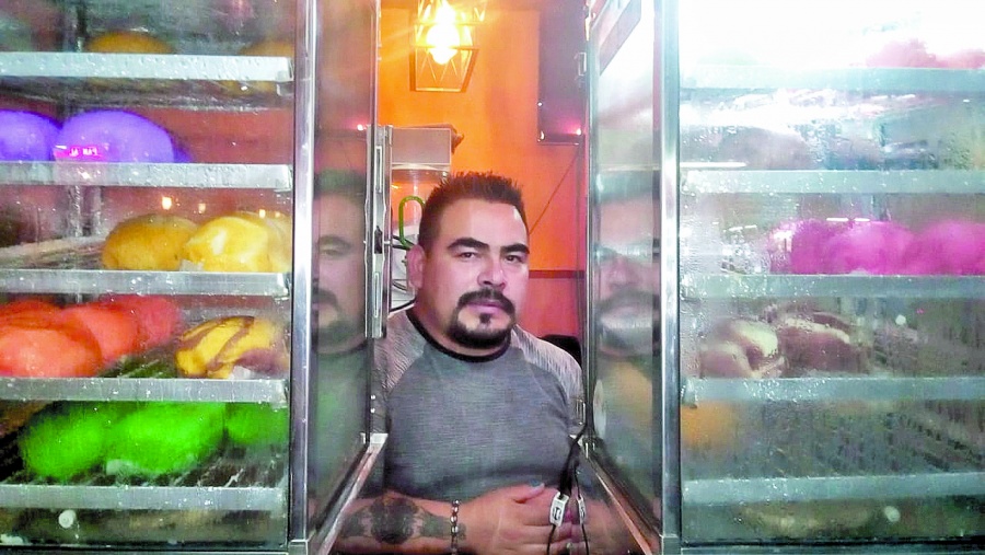 Mexicano El Rey Del Pan Al Vapor En El Barrio Chino Contraréplica Noticias