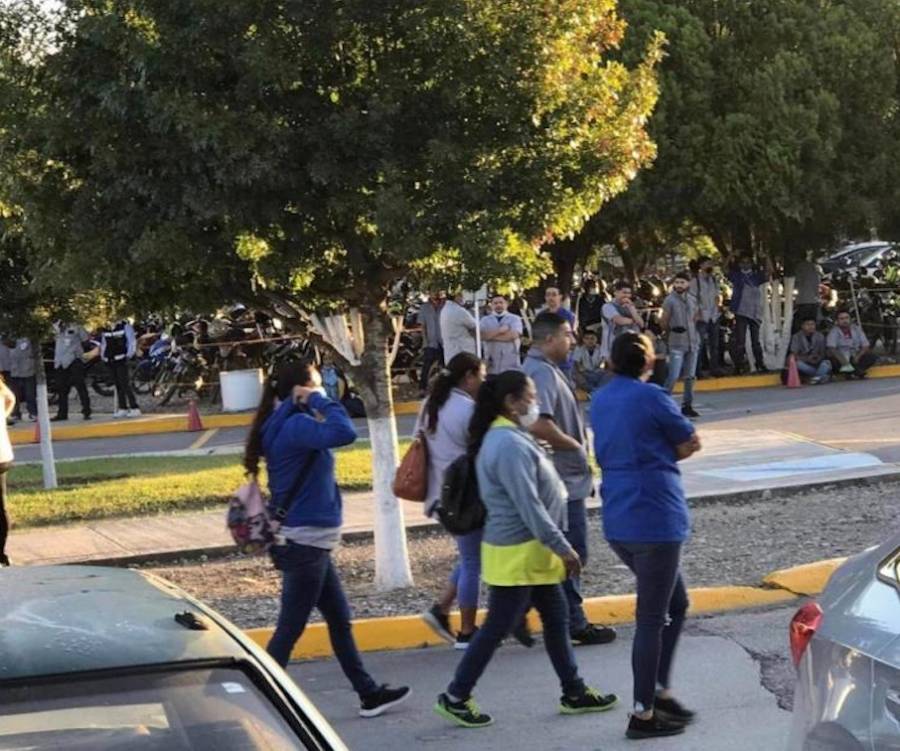 Desalojan a trabajadores por posible intoxicación en empresa de Linares, NL linares nuevo leon Desalojan a trabajadores por posible intoxicación en empresa de Linares, NL