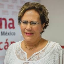 El Congreso Nacional Extraordinario de Moren va: Bertha Luján