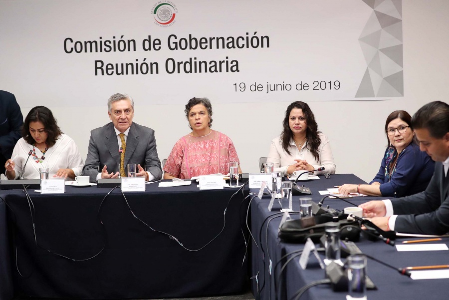 Desecha comisión iniciativa ciudadana sobre revocación de mandato