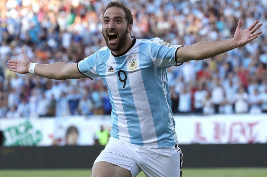 Gonzalo Higuaín anuncia su retiro de la Selección Argentina