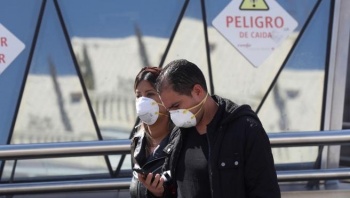Llegan a 136 muertos y 5 mil 753 casos positivos en Espa&ntilde;a