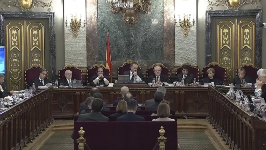 Inicia hoy juicio contra 12 separatistas catalanes