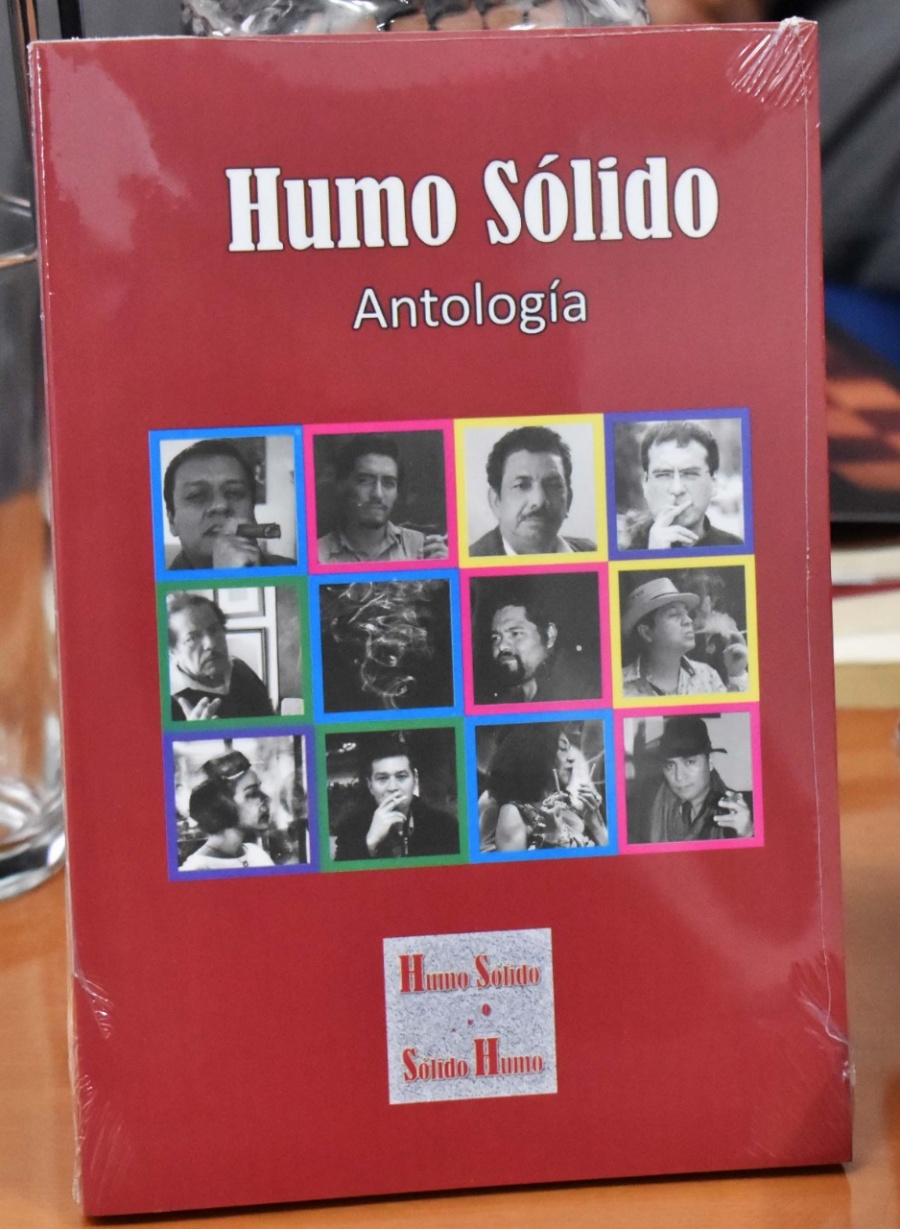 Resumen cinco años de cultivar la poesía y la fotografía en