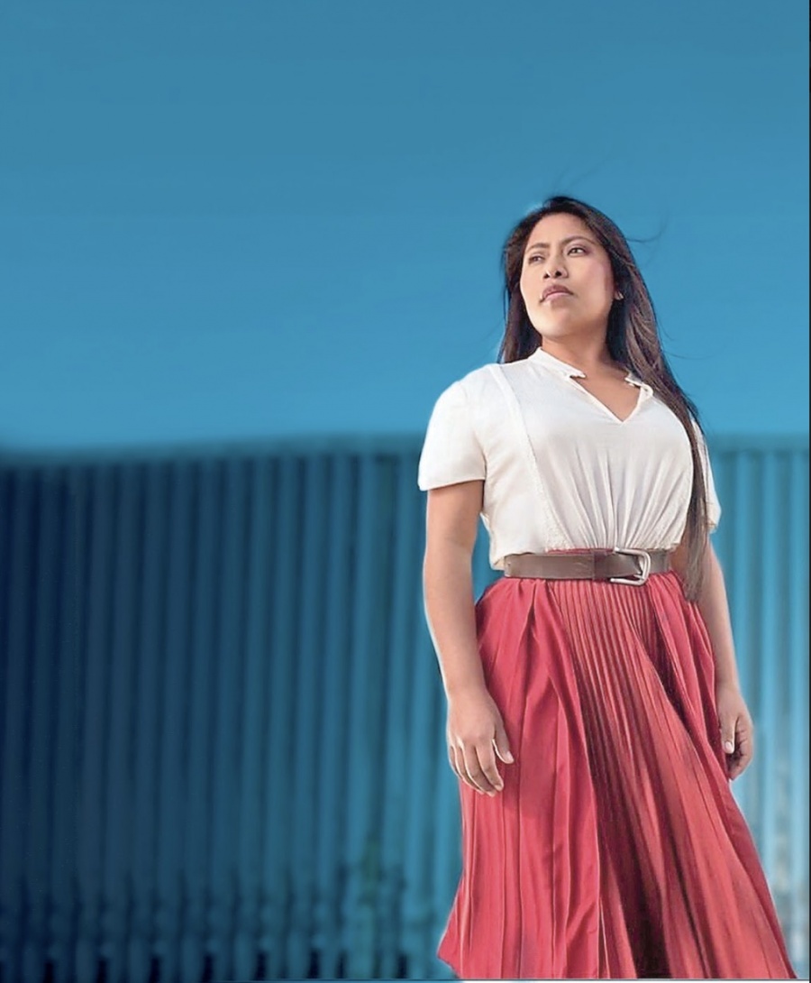 Con sesión de fotos Cuarón y Yalitza dicen 