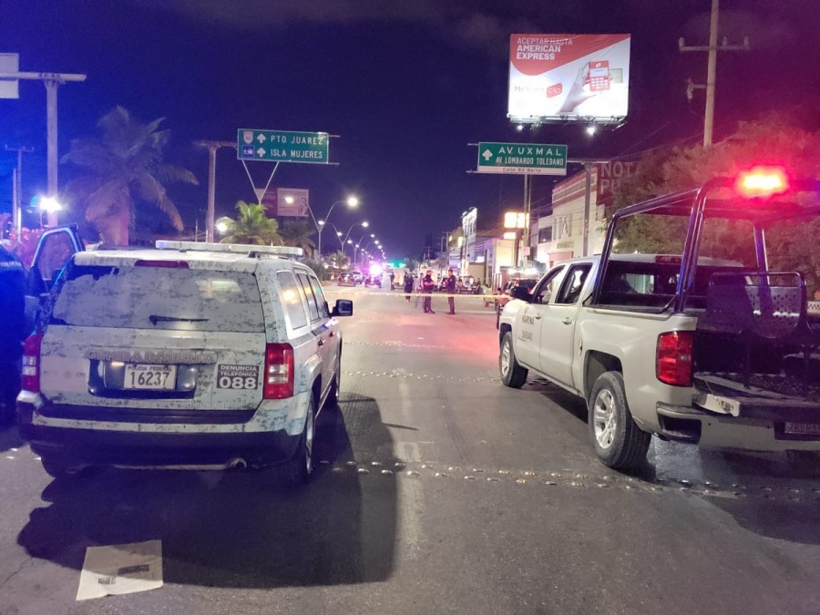 Balacera en bar de Cancún deja 5 muertos y varios heridos