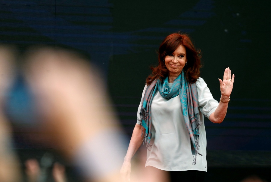 Posponen juicio contra la Expresidente de Argentina, Cristina Fernández