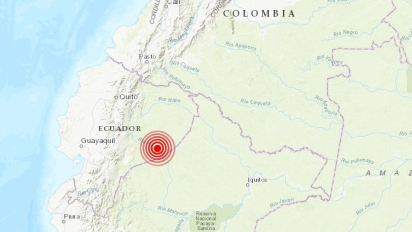 Sismo de 7.5 sacude a Ecuador; mantiene fuertes réplicas