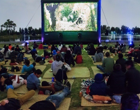 Noches de cine llegan a lagos de CDMX