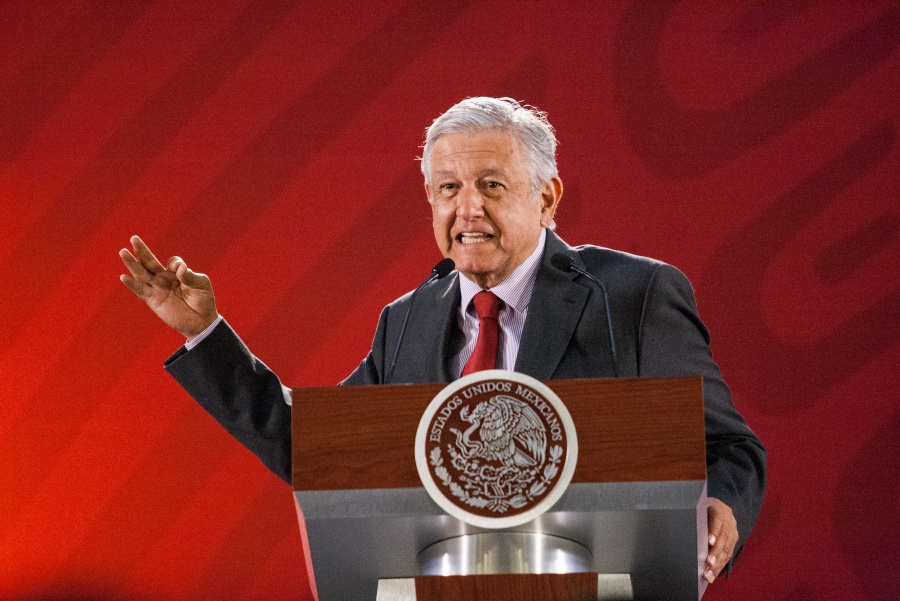 No era militante del Partido Comunista, aclara López Obrador