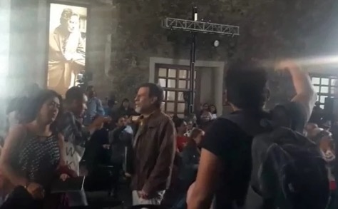 Alboroto en Foro de Consulta del Fonca