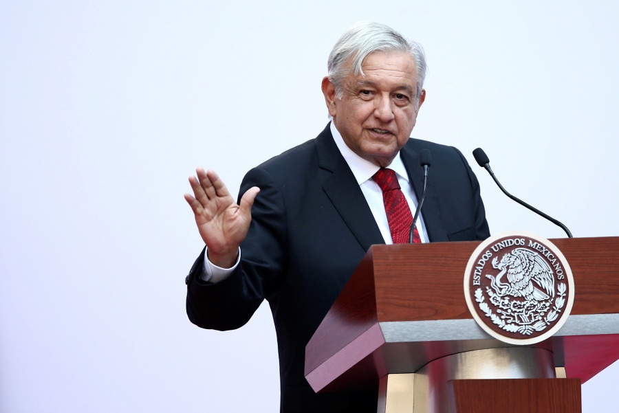 Así llegaron los invitados al informe por 100 días de AMLO