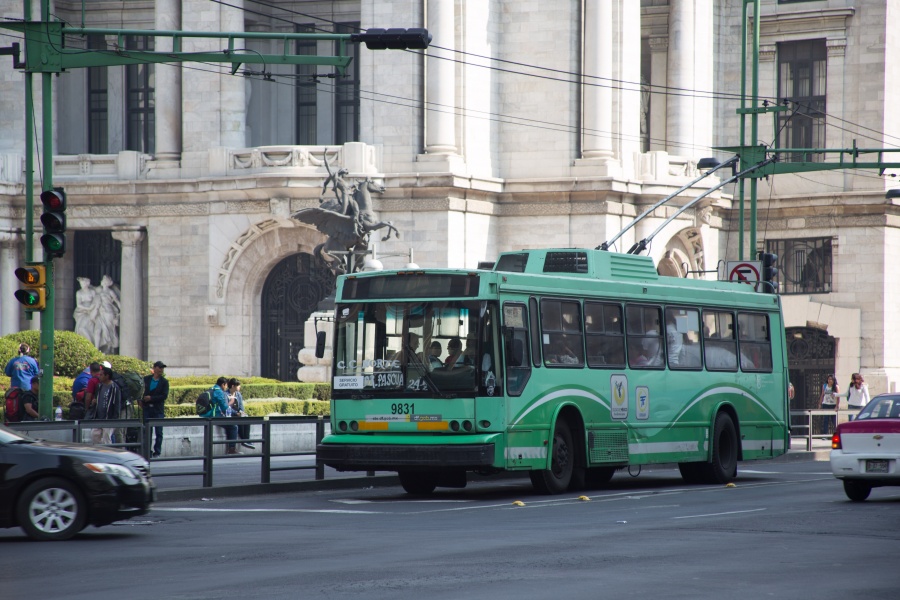 El Gobierno de la Ciudad de México refuerza movilidad con la adquisición de 30 trolebuses