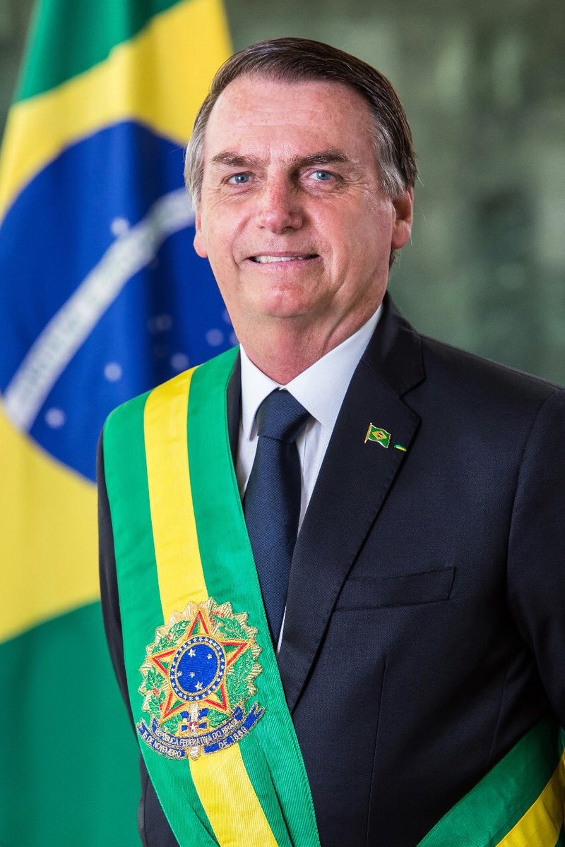 Bolsonaro expresa sus condolencias a familiares de víctimas del tiroteo