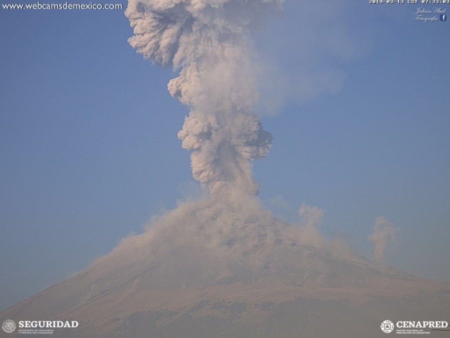 Explosión de 3 kms. de altura en el Popocatépetl; prevén caída de ceniza en Puebla