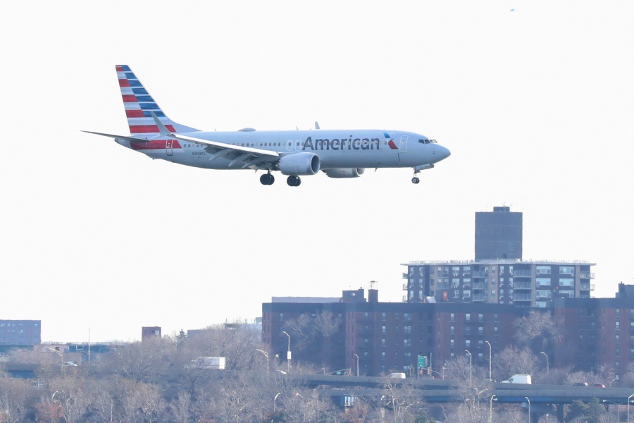 American Airlines suspende vuelos a Venezuela