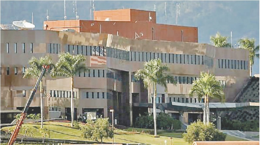 Vacía Estados Unidos embajada en Caracas