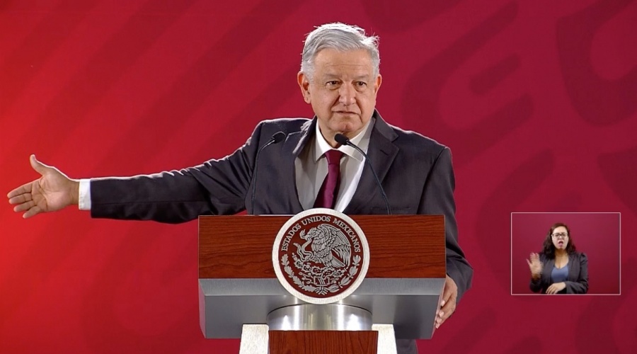 Rechaza López Obrador entrometerse en elección del PRI