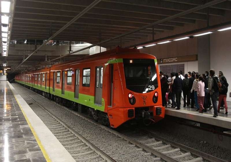 Metro CDMX amplía su horario por el Vive Latino 2019