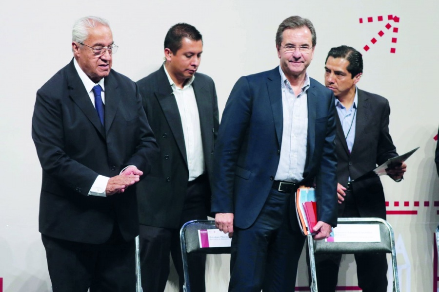 Esteban Moctezuma anuncia fortalecimiento de Escuelas Normales