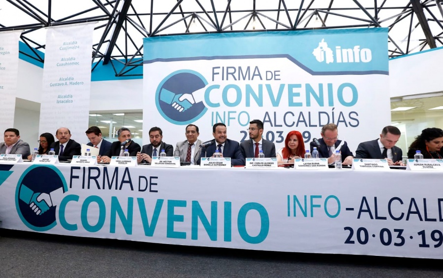 INFO y alcaldías firman convenio de transparencia