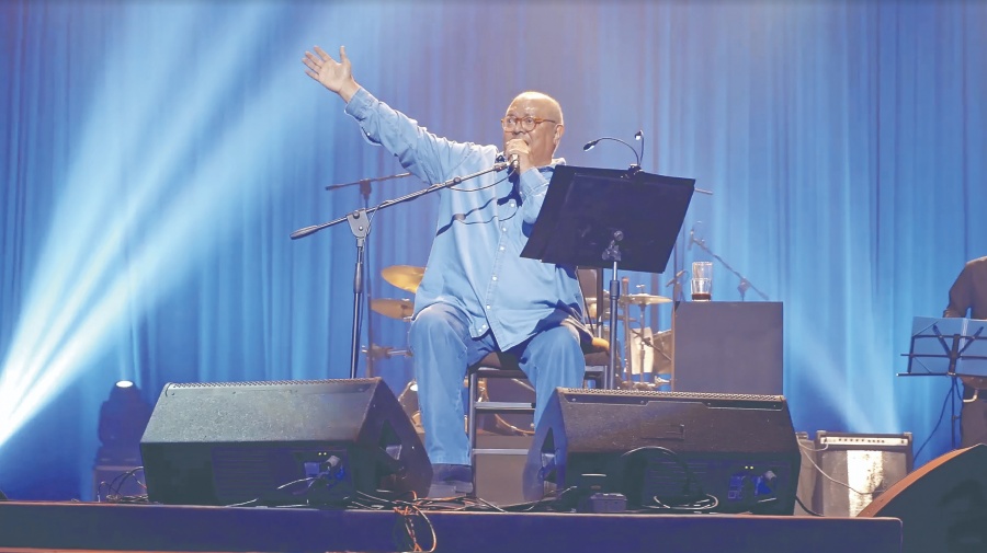 Pablo Milanés “recorta” show en México por incidente de salud