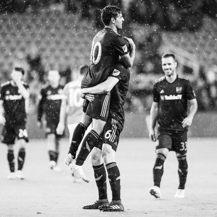 Carlos Vela anota un “hat-trick” en la MLS