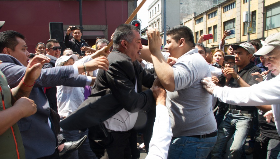 Tres trabajadores resultaron heridos tras pelea, asegura PAN capitalino