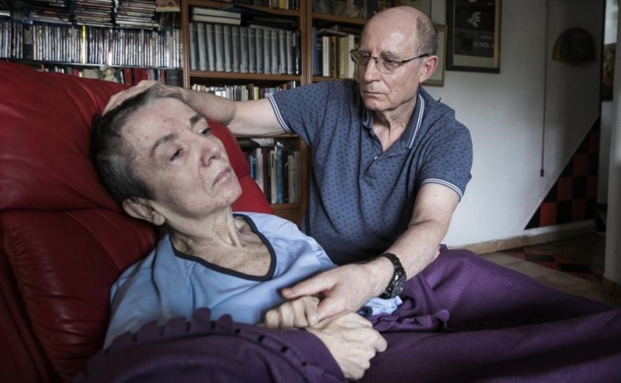 Liberan a hombre que ayudó a su esposa a morir en España
