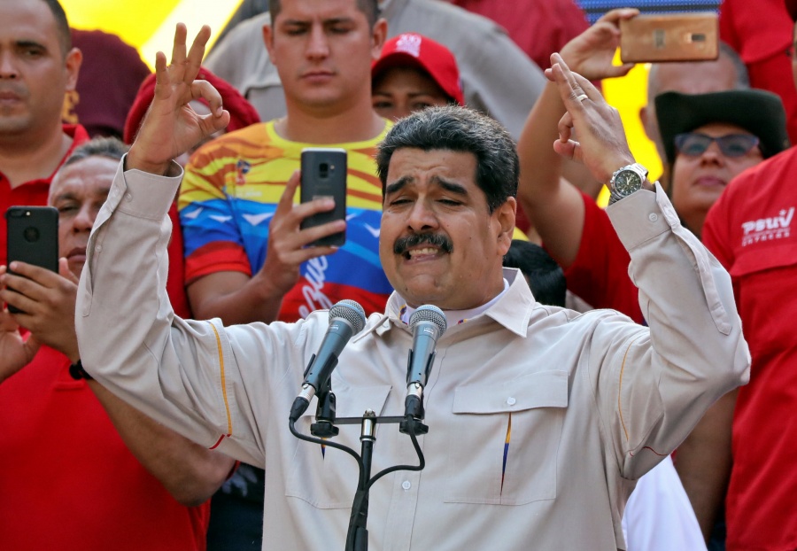 Maduro pide a México convocar a un diálogo entre gobierno y oposición