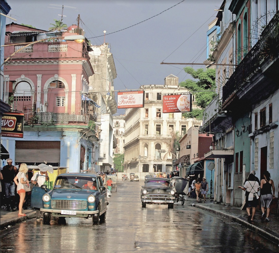 Las “jineteras” cubanas ya no encuentran a su príncipe azul para irse