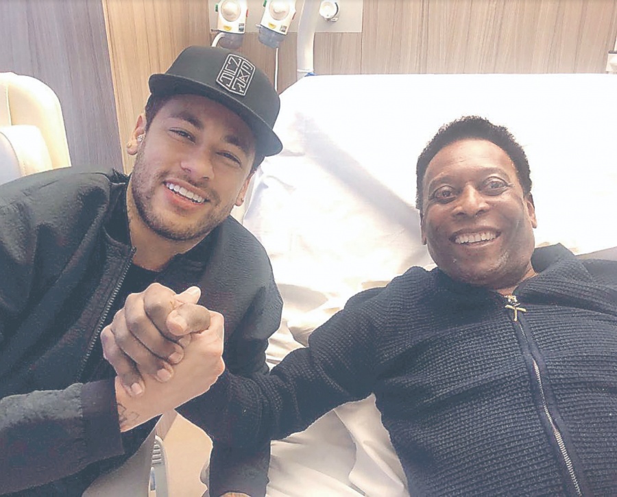 Neymar visita a Pelé; sale del hospital en París