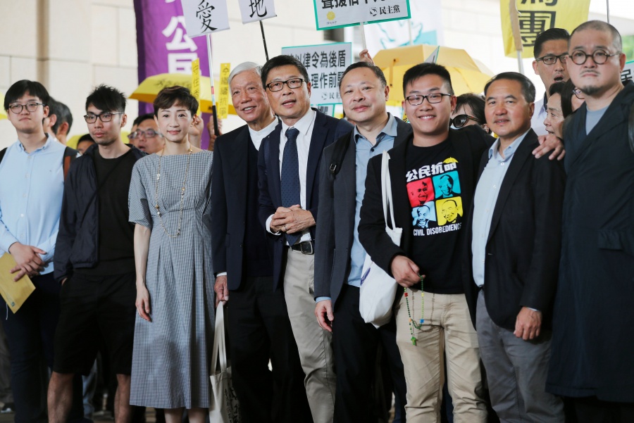 Condena Hong Kong a nueve líderes de la “Revolución de los Paraguas”