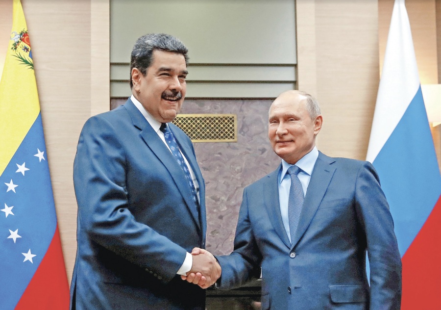 Maduro busca apoyo ruso y promete a Cuba petróleo