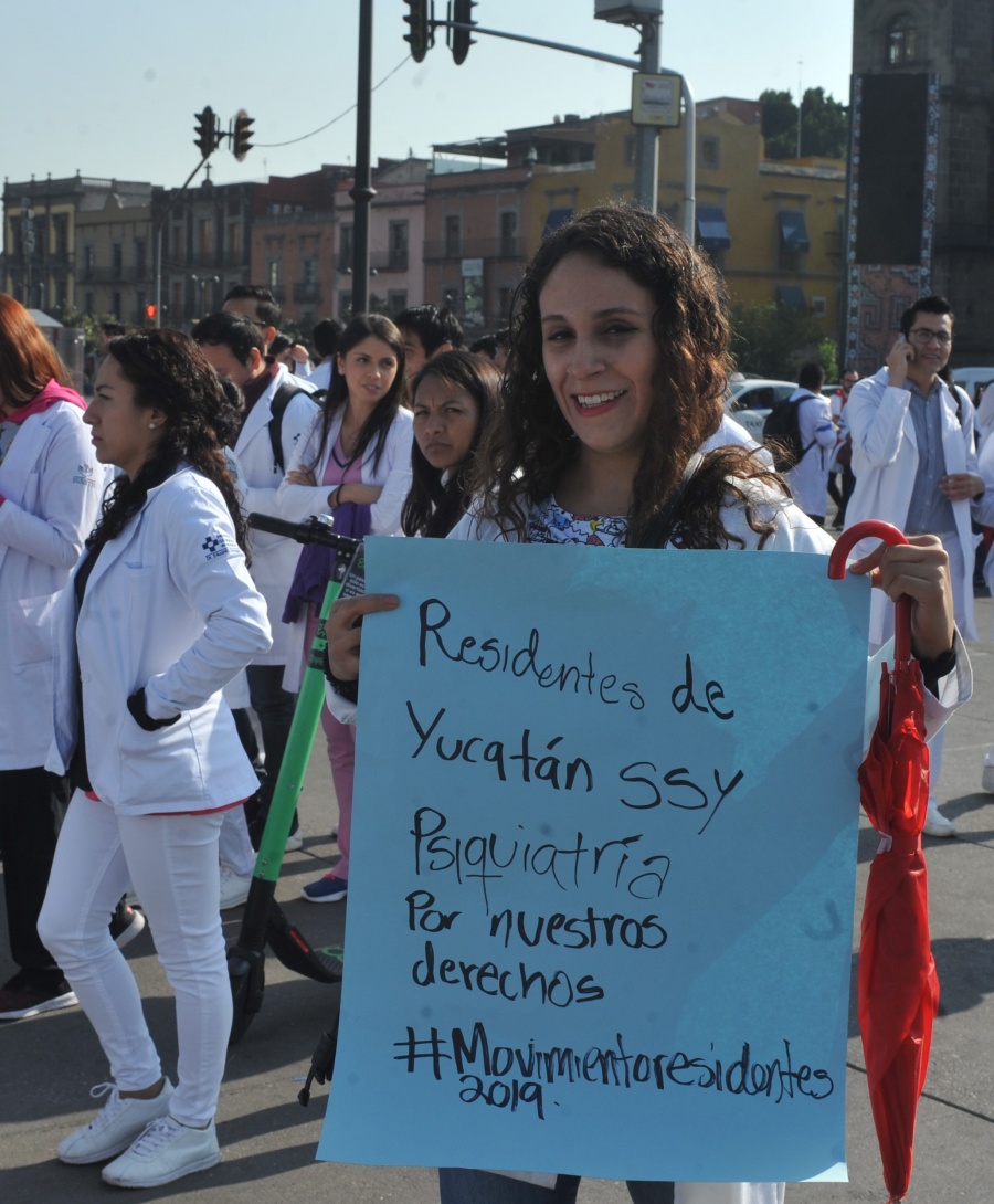 Anuncian médicos residentes acciones de resistencia