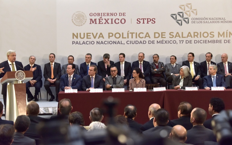 ...Y en medio de debate, aprueban en lo general la reforma