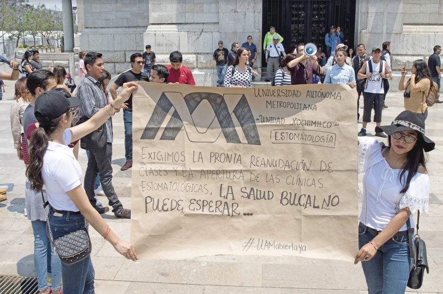 ...Y estudiantes van por recurso contra paro