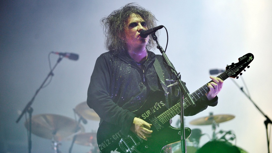 Fans de Robert Smith celebran su cumpleaños número 60