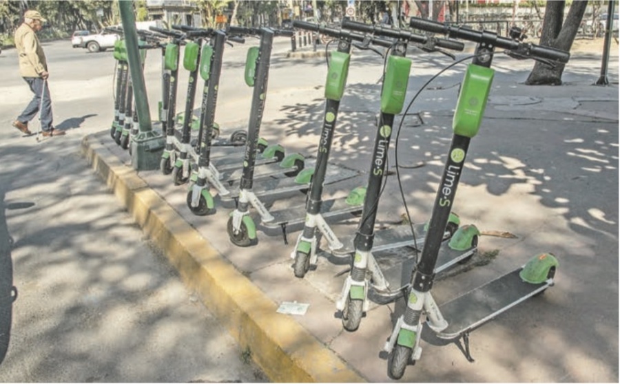 Buscan amparo contra los scooters y bicicletas