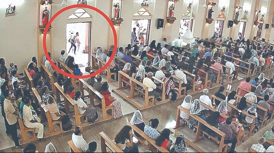 Por venganza, EI mata a al menos 321 en Sri Lanka