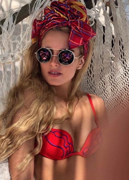 Tania Ruíz Eichelmann muestra su figura en sensual bikini rojo: FOTOS