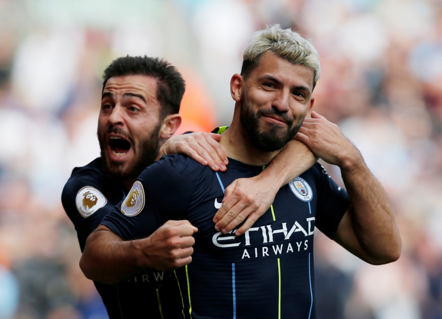 Manchester City mantiene el liderato en la Premier League