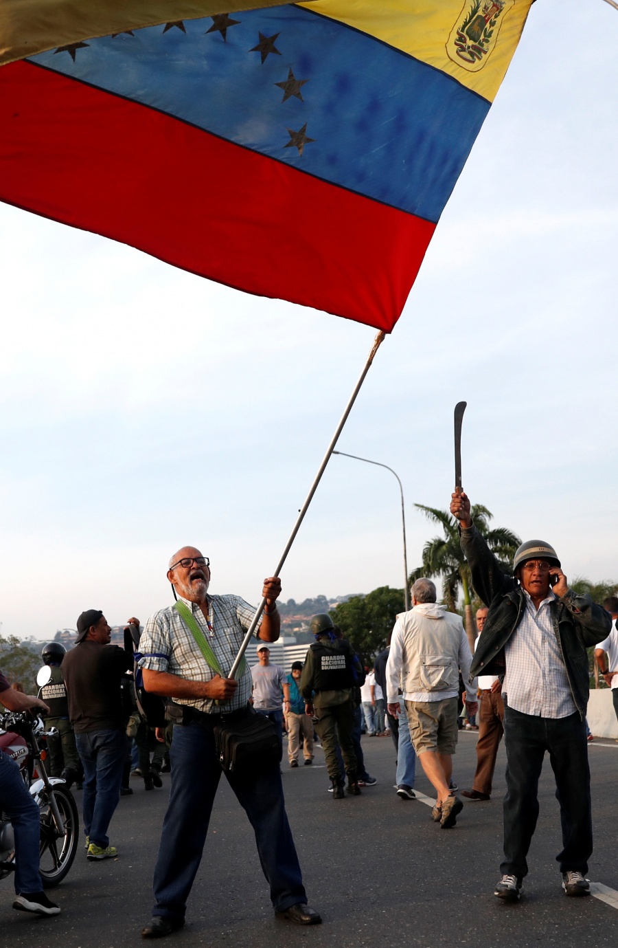 Expresan líderes mundiales opiniones sobre intento golpista en Venezuela