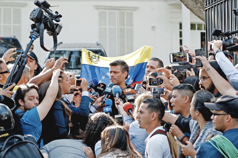 “La dictadura se va a acabar”: Leopoldo López