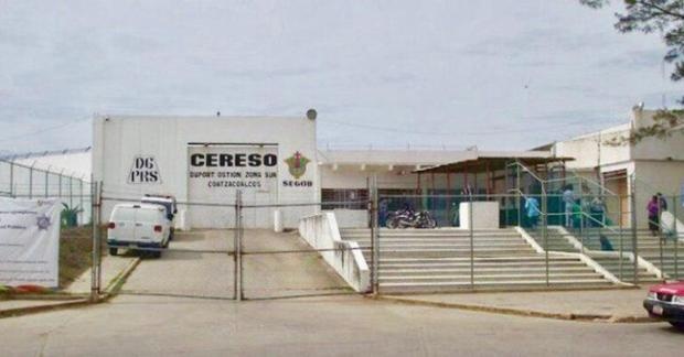Investigan supuesta existencia de fosas en Cereso de Coatzacoalcos, Veracruz