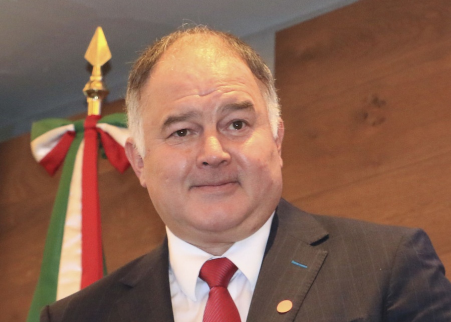 Presentan a un detenido por intento de robo a Héctor de Mauleón
