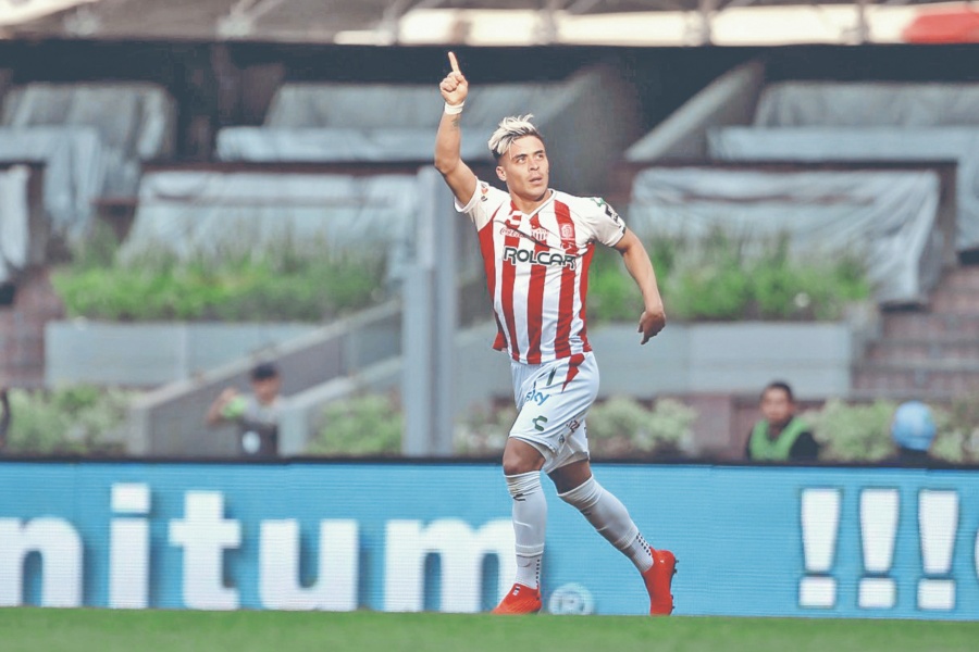 Fernández abandona al Necaxa en inicio de la Liguilla