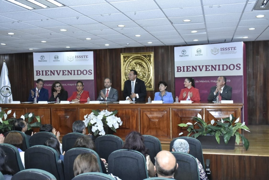 Realizan jornada de servicios del ISSSTE en el Tribunal capitalino