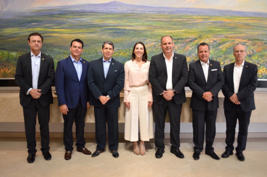 Llama Coparmex a la unidad en vez de descalificar